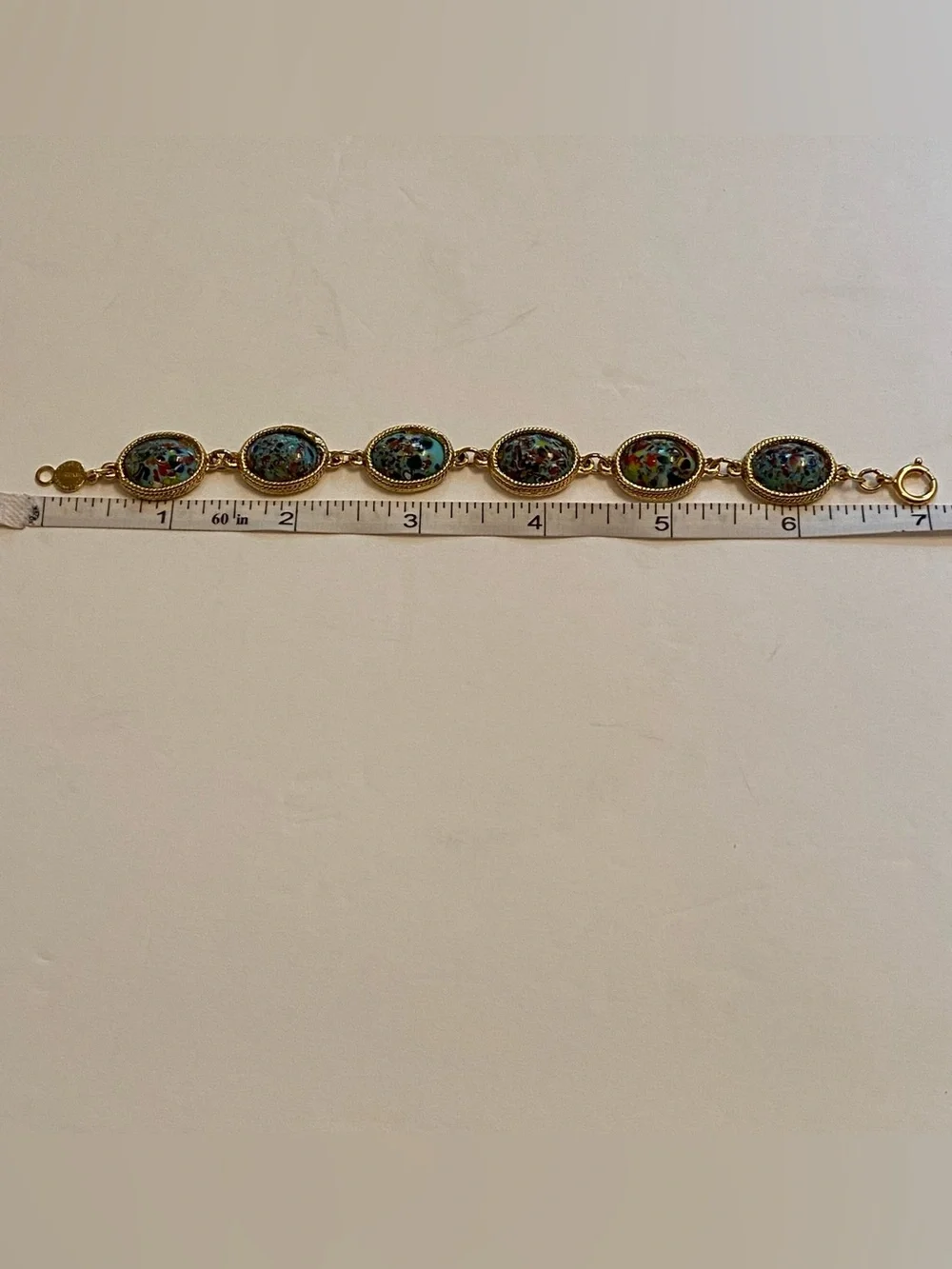 VINTAGE ACCESSOCRAFT NYC BRACELET GOLD TONE BLUE MULTICOLOR GLASS LINKS 7”